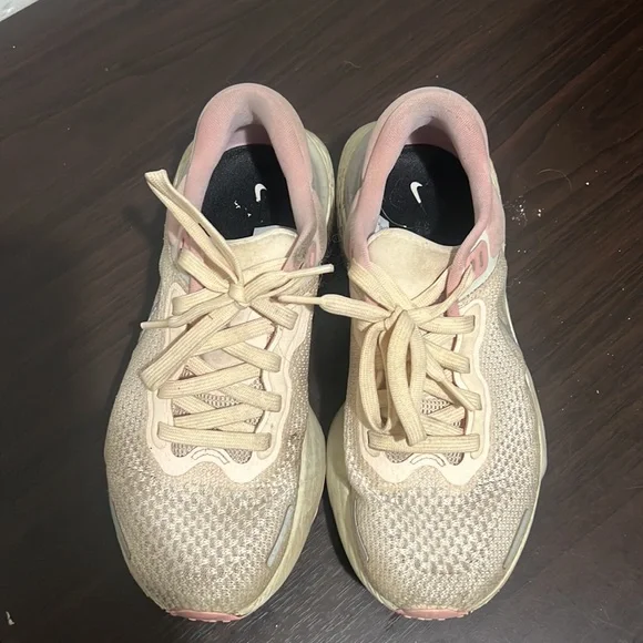 Nike ZoomX Invincible 7.5 - Picture 2 of 4